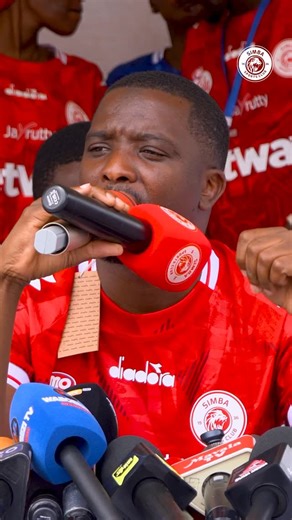 Ahmed Ally on Instagram: "Leo tunamshusha mchezaji ambaye amesajiliwa na mzabuni wetu wa jezi @joerwegasira Kaa karibu na Simba App. #NguvuMoja"