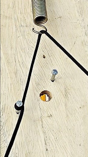 Smart DIY Spring Opening Method. #springtrick #springhack #mechanicaltrick #tooltips