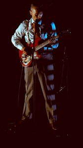 Happy Birthday, Gold Shadow, week! Here’s My Tunnels Are Long And Dark These Days, Live from the Unfurl Tour in Berlin around 2014 I was having writer’s block, searching for something to spark the start of my new research into an album. My then recent friend, the author Jonathan Safran Foer, didn’t write me for some months, and I was beginning to genuinely start to worry…so I wrote him a mail asking him if everything is ok with him… and he answered with one sentence. “I’m sorry my friend, but my