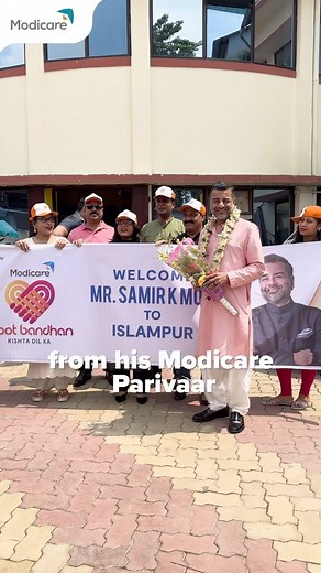 6.7K views · 5.9K reactions | Mr. Samir K Modi receives a heartfelt welcome from his Modicare Parivaar as he reaches Islampur, the next destination during his road shows in North Bengal! @samirmodi #SamirModi #Modicare #LiveTheModiway #SochBadlo #AtootBandhan #NorthBengal #RishtaDilKa | Modicare India | Facebook