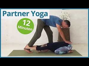 Partner Yoga ❤️ Fancy yoga for two?