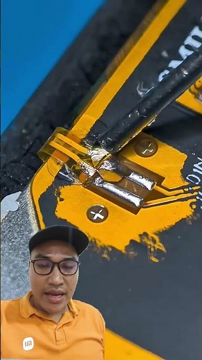 how to jumper the LCD light path on a cellphone #viral #smartphone #viral #howtoservicephone #how...