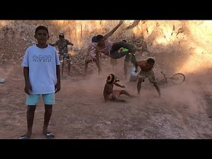 FUNDO DE QUINTAL OFC - CEROL NA MÃO / BONDE DO TIGRÃO (Vídeo Oficial)