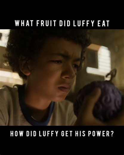 Luffy eat devil fruit 🍓#onepiece #shorts