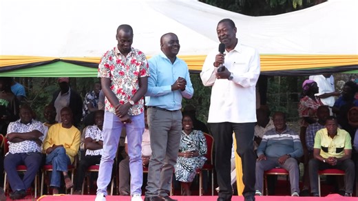 𝐓𝐰𝐨 𝐔𝐃𝐀 𝐚𝐬𝐩𝐢𝐫𝐚𝐧𝐭𝐬 𝐰𝐡𝐨 𝐥𝐨𝐬𝐭 𝐢𝐧 𝐭𝐡𝐞 𝐌𝐚𝐥𝐚𝐯𝐚 𝐂𝐨𝐧𝐬𝐭𝐢𝐭𝐮𝐞𝐧𝐜𝐲 𝐩𝐫𝐢𝐦𝐚𝐫𝐢𝐞𝐬 𝐡𝐚𝐯𝐞 𝐛𝐞𝐞𝐧 𝐫𝐞𝐰𝐚𝐫𝐝𝐞𝐝 𝐰𝐢𝐭𝐡 𝐝𝐢𝐩𝐥𝐨𝐦𝐚𝐭𝐢𝐜 𝐩𝐨𝐬𝐭𝐢𝐧𝐠𝐬 𝐭𝐨 𝐔𝐠𝐚𝐧𝐝𝐚 𝐚𝐧𝐝 𝐒𝐨𝐮𝐭𝐡 𝐀𝐟𝐫𝐢𝐜𝐚. The two were among three aspirants President William Ruto had promised government jobs after they agreed to back David Ndakwa, the party’s candidate in the November 27 by-election triggered by the death of MP Malulu Injendi. Prime Cabinet Secretary D