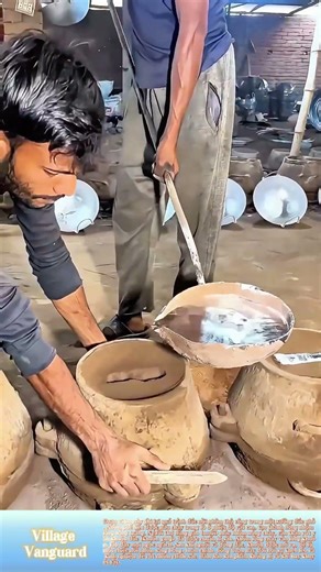 Nhôm nóng chảy, đổ khuôn thành nồi: Hành trình tạo nên vật dụng gia đình từ lò lửa