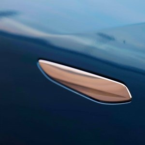 L’avanguardia apre le sue porte. Guida l’innovazione. Illumina il futuro. Sei pronto a scoprire il Tech Touch by DS? #DSTechTouch #DS3CROSSBACK #DSAutomobiles | DS