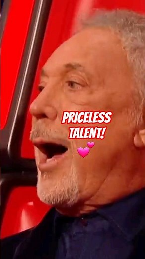 An UNEXPECTED SPECTACULAR Performance You Should SEE! #shorts #singer #thevoice