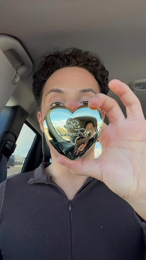 27 reactions | This is the BEST pressed powder on the market.. and I FINALLY got it again. What do we think? #makeup #beauty | Beautybybanda | Facebook