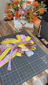 Let’s make an BIG Easter bow! 🐰💖 Link to the normal speed version of this video is in the comments. | How I See It Blog, LLC