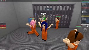 Roblox Prison - WE GET SENT TO PRISON & ESCAPE! | ItsFunneh - video Dailymotion