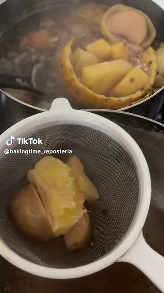 En mi casa son fanáticos del turrón! Lo dudé mucho, pero así como sacaré deliciosos postres por Halloween, no podía faltar su tradicional TURRÓN! #turron #cuchareables #turronartesanal