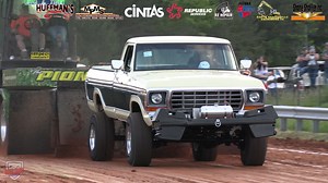 Appalachian Outlaws Pulling Series Big Block High Output 4x4 truck pulls in Craigsville, VA | UngertakerPulling