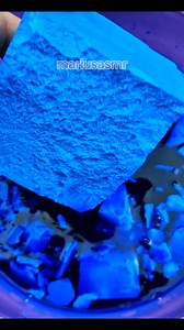 57K views · 868 reactions | Loudest Chalk explosion ever  #asmrsounds #satisfying #gymchalkasmr #sizzles #mariusasmr | Marius ASMR | Facebook