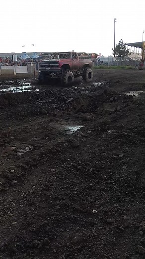 1.5K views · 20 reactions | Mega Truck Making Big Splashes #hillandhole #offroad #mud #mudrun #chevytrucks #chevylife #chevy #chevysquarebody #megatruck | Crazy Bear Productions | Facebook