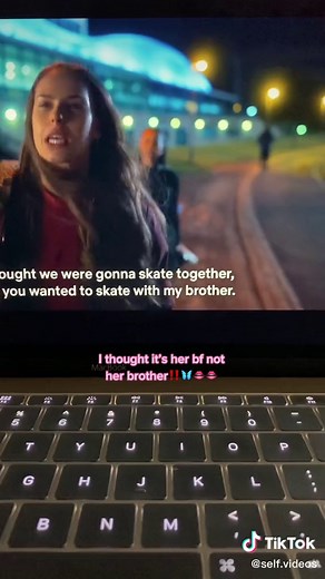 Zero Chill: Kayla and Bear Kiss | Netflix Series Recommendation