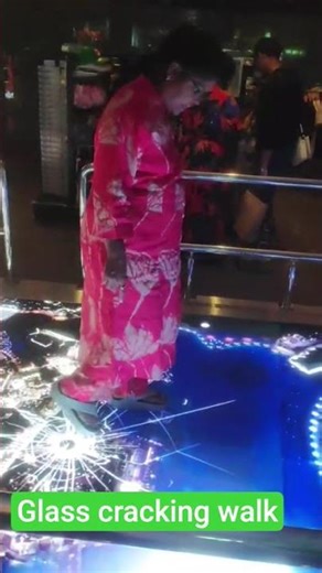 #glass#crocking#dubai#walk#burjkhalifa