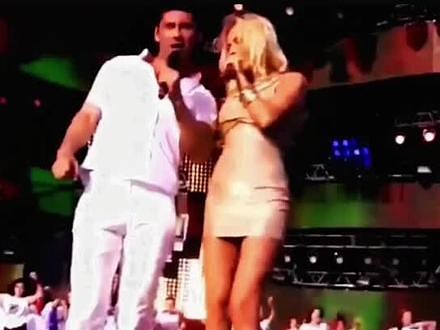 全球神曲 罗兰朵·卡兰朵（Lendo Colendo）西班牙语系，天使吻过的嗓音，慕名为国外版的“凤凰传奇”#音乐分享 #音乐现场 #欧美音乐 #