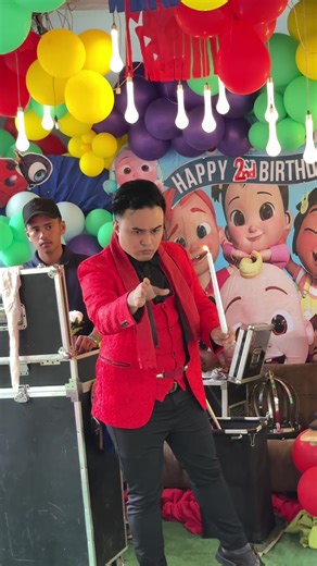 Mesmerizing Appearing and Vanishing Candle Magic