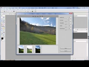 What can I do with the HDR feature in ArcSoft PhotoStudio?