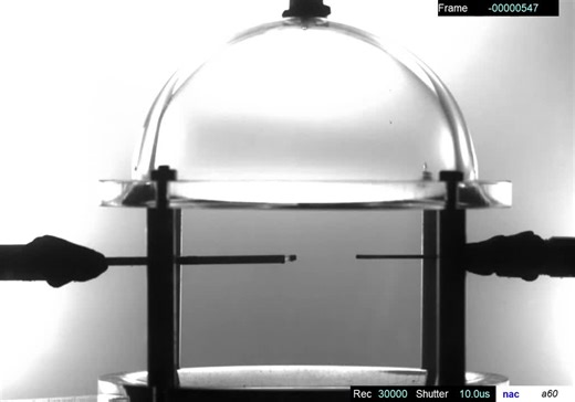 Cavitation caused by underwater shock wave | nac Image Technology