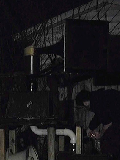 New Year's Siren Set-Off: A Unique Celebration Experience