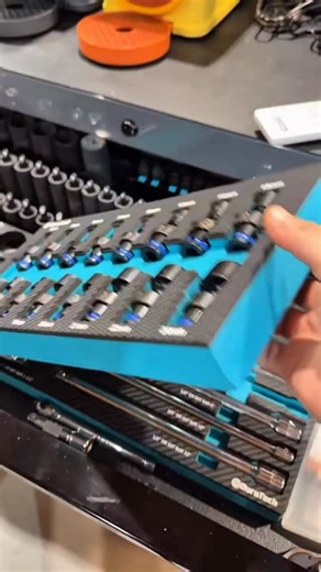 Nice kit with the Eva foam insert | Be.Lush