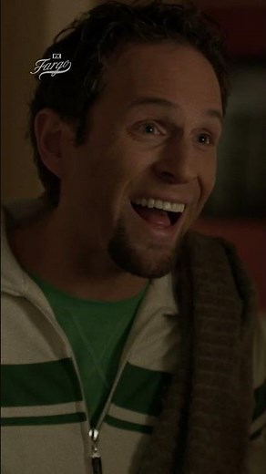 He's very much tethered and his bronzing knows no bounds #Fargo #GlennHowerton