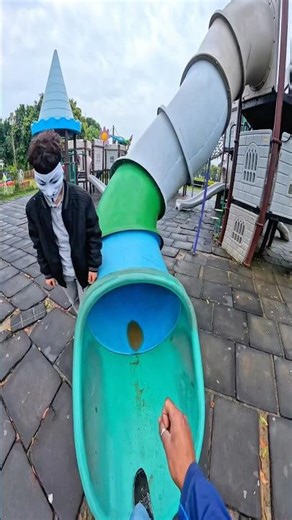 Bella ciao parkour playground climb pov