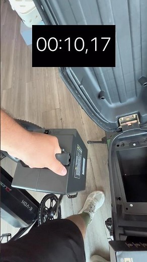 Removing the battery from the electric scooter 🔋