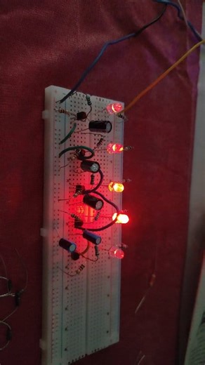 3.2K views · 45 reactions | LED Flasher circuit using Transistors and capacitors #ledflasher #ledChaser #LED | Electronic Circuit Diagram-circuitspedia | Facebook