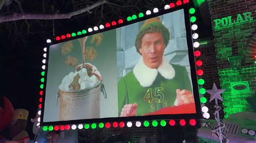 Now this is how you open a holiday light show! Short, playful, and visitor-friendly — complete with headlight instructions and even a built-in selfie spot. Huge shoutout to HolidayCoro customer Chad Smith for sharing his display! Our community keeps raising the bar every season, and seeing your creations is the best part of what we do. Keep the videos coming! | HolidayCoro