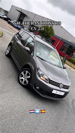 VW Touran Cross 2.0 170 CV 5pl — versión especial