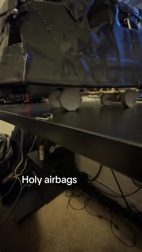 🌪️ (@meteorologist_wannabe)’s video of airbag