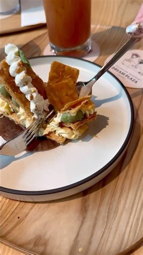 Dream Plaza Taipei Starbucks Reserve - Beautiful Flagship Store #starbucks #dessert #tea