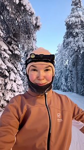 Täällä mä keräilen lisää elinvuosia itselleni. Todellakin nautin tästä kaikesta. Terkut myös kaikille Venla-gaalaileville kollegoilleni tänään ja ihanaa iltaa! Teillä vähän toisenlainen shöy siellä. ✨ | Tuija Pehkonen