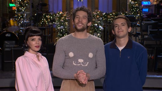 SNL 51: O'Connor, Allen Explain Difference Between English & British