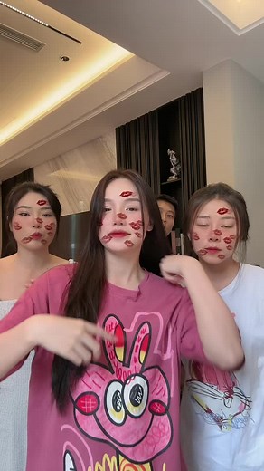 Thị Nhung: Bí Mật Bầu Lần 2 và Hồi Nhỏ của Ngôi Sao TikTok