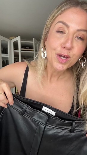 3 Easy Ways to Style Faux Leather Pants for Fall