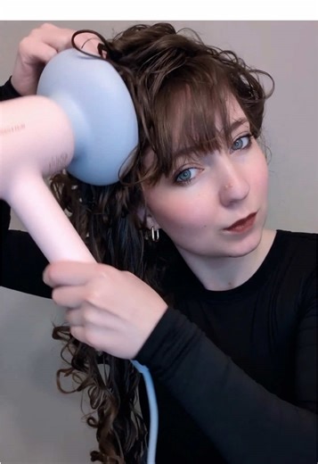 How to Diffuse Curls with Turblow Pro Hair Dryer