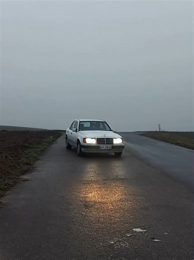 Mercedes W124 with M104 Engine: An In-Depth Overview