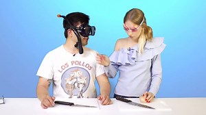 70K views · 104 reactions | Græder du også, når du hakker løg? Fat mod! Vi har testet de forskellige metoder til at undgå tårerne  | B.T. | Facebook