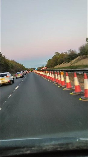 Approach a contraflow using both lanes is the correct driving technique on The A92 Scotland