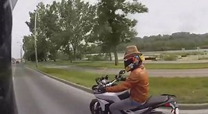 783 reactions · 799 shares | This is how I imagine all Texans ride a motorcycle. | Mechanic Memes | Facebook