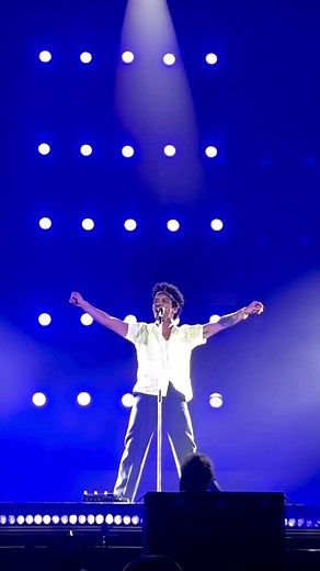 Bruno Mars Finesse Performance in Osaka, Japan