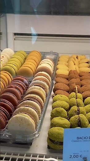 Step Inside Trieste’s Most Famous Illy Café 🇮🇹 #shorts