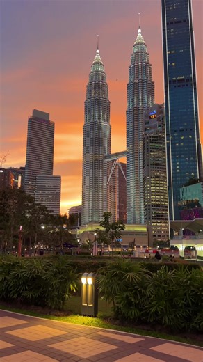 Sunset Views at KLCC Park: A Jogger's Paradise