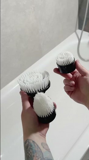 WORTEX BM 1812 Аккумуляторная щеточная машина