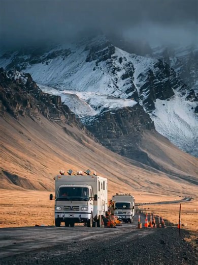 📡 Smart 5G Industrial Connectivity — Powered by Teltonika In today’s always-connected world, reliable internet is no longer optional — it’s mission-critical infrastructure. Whether you’re running mobile operations, managing remote sites, deploying CCTV, powering IoT systems, or enabling connectivity in vehicles and outdoor locations, your network must be fast, stable, and always on. That’s where Teltonika RUTM30, delivered by GleeSIM, sets a new standard for industrial-grade 5G connectivity. 🚀