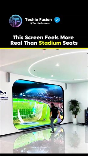 Step Into The Game With This Hyper-Real 3D Screen #innovation #sports
